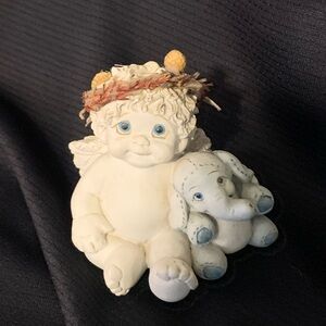 Dreamsicles Cherub with elephant